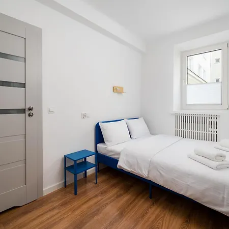 Nowolipki Now & Wow * Warsaw