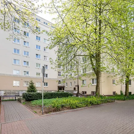 Nowolipki Now & Wow * Warszawa